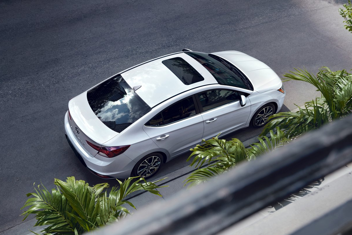 Earnhardt Hyundai in Avondale AZ