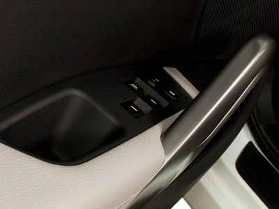 2012 Hyundai VELOSTER W/Black Int