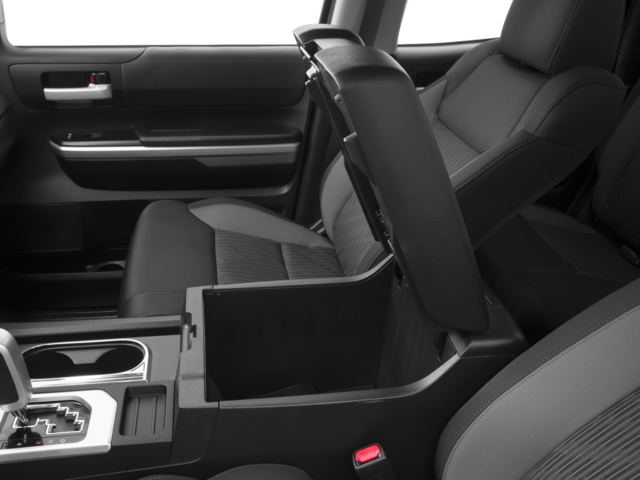 2017 Toyota Tundra 2WD SR5