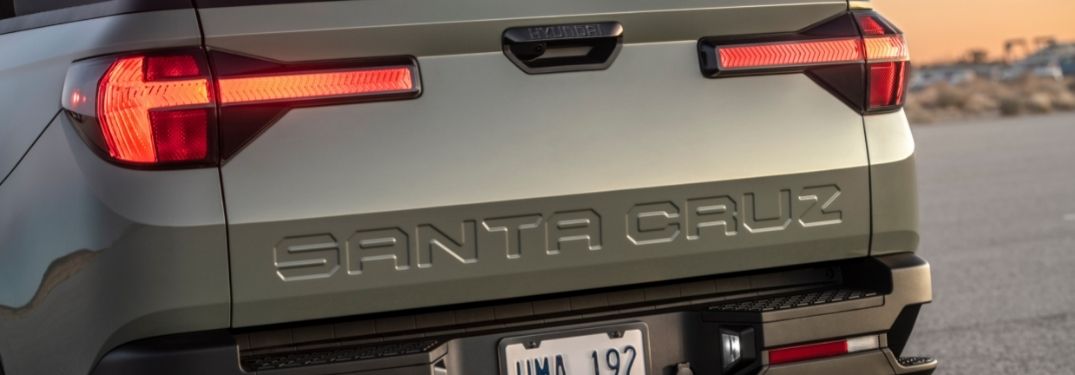 Close Up of 2022 Hyundai Santa Cruz Rear Tailgate