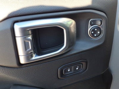 2024 Jeep Wrangler Sahara**1 OWNER CLEAN C/FAX