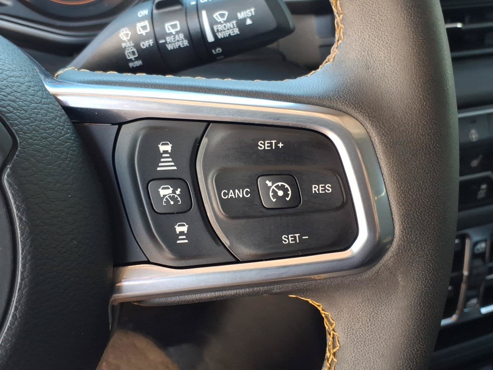 2024 Jeep Wrangler Sahara**1 OWNER CLEAN C/FAX