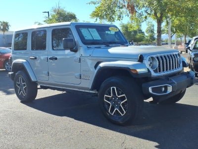 2024 Jeep Wrangler Sahara**1 OWNER CLEAN C/FAX