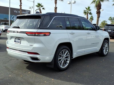 2025 Jeep Grand Cherokee Summit