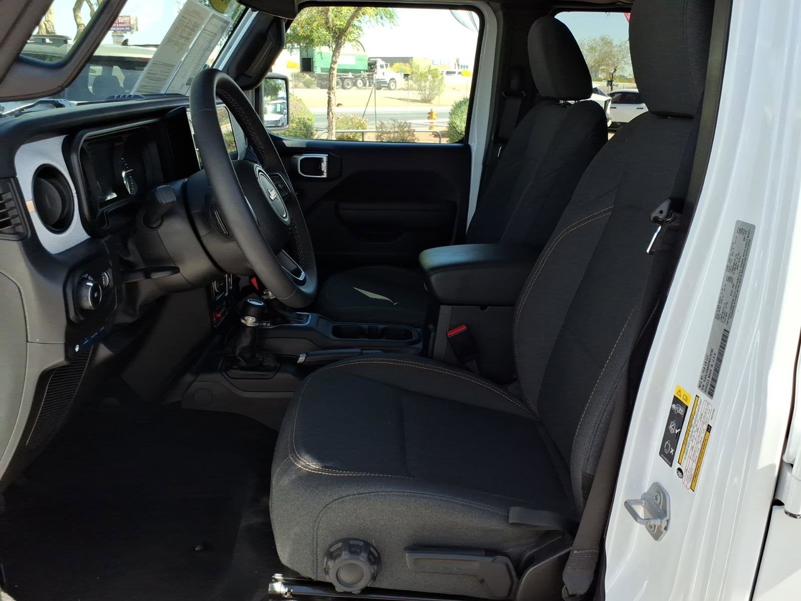 2025 Jeep Wrangler 4xe Willys**CHARGER INCLUDED CHEAP GAS!!!