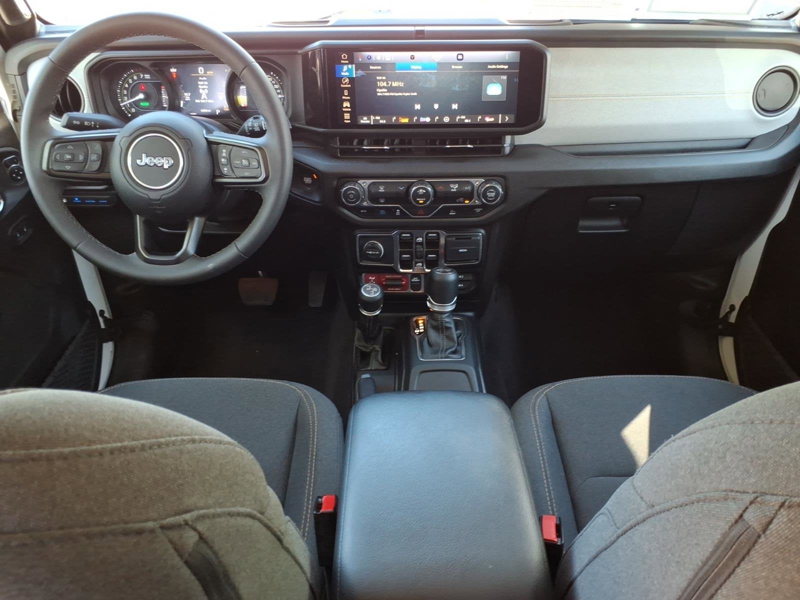 2025 Jeep Wrangler 4xe Willys**CHARGER INCLUDED CHEAP GAS!!!