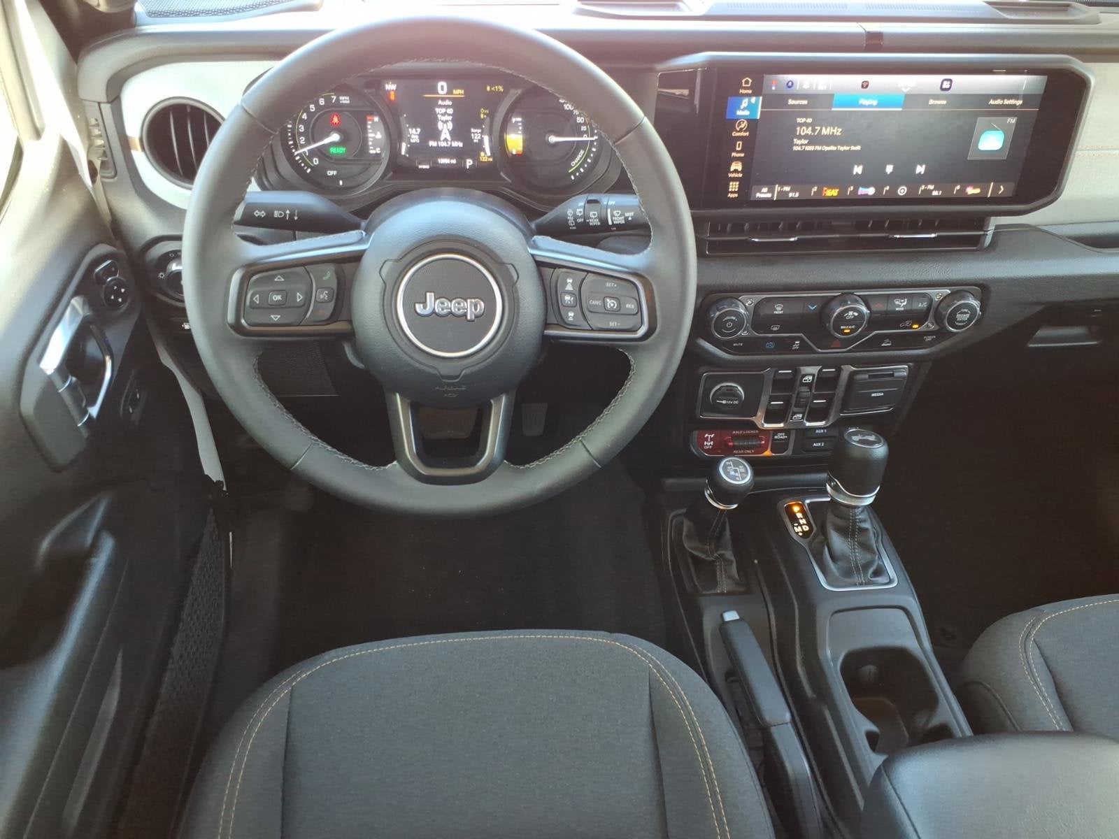 2025 Jeep Wrangler 4xe Willys**CHARGER INCLUDED CHEAP GAS!!!