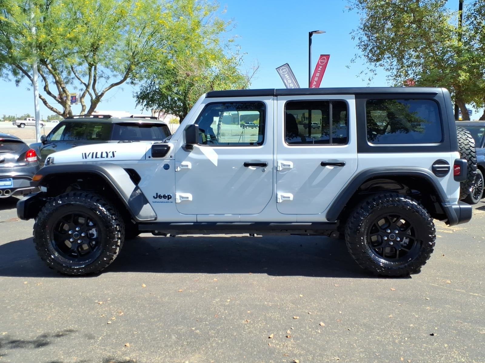 Used 2025 Jeep Wrangler 4xe Willys 4XE with VIN 1C4RJXN64SW579763 for sale in Tolleson, AZ