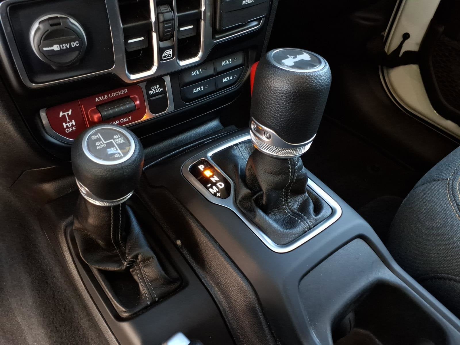 2025 Jeep Wrangler 4xe Willys**CHARGER INCLUDED CHEAP GAS!!!