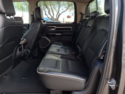 2019 RAM 1500 Laramie***BIG WHEELS AND TIRES!