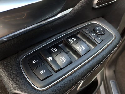 2019 RAM 1500 Laramie***BIG WHEELS AND TIRES!