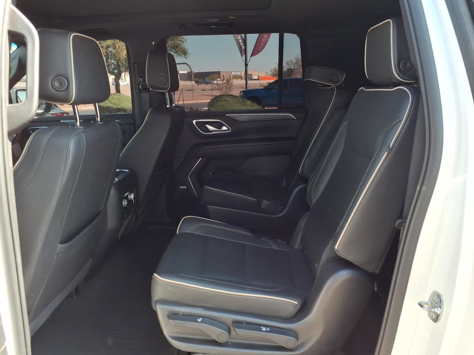 2022 GMC Yukon XL SLT