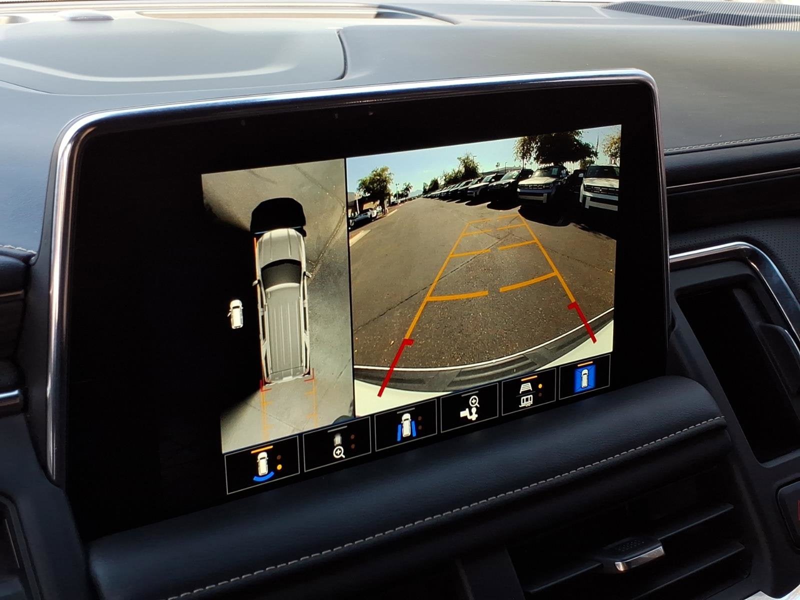 2022 GMC Yukon XL SLT