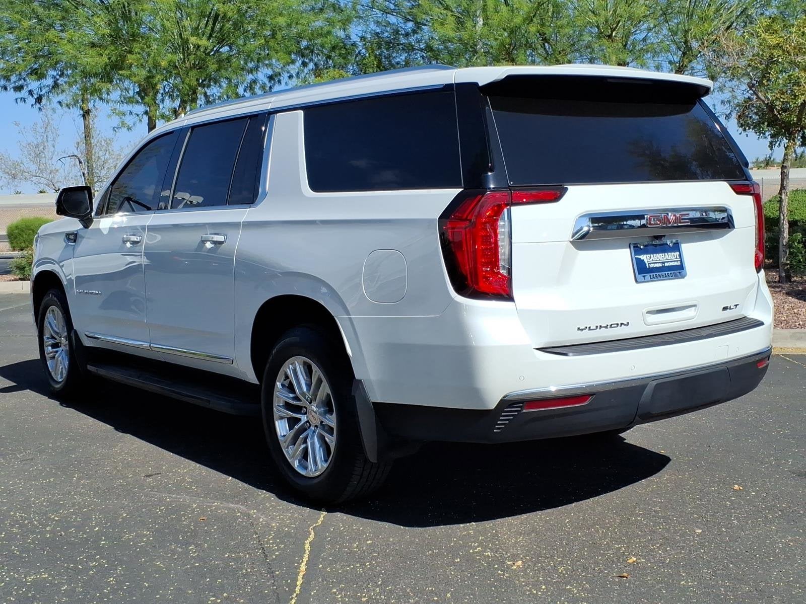 2022 GMC Yukon XL SLT