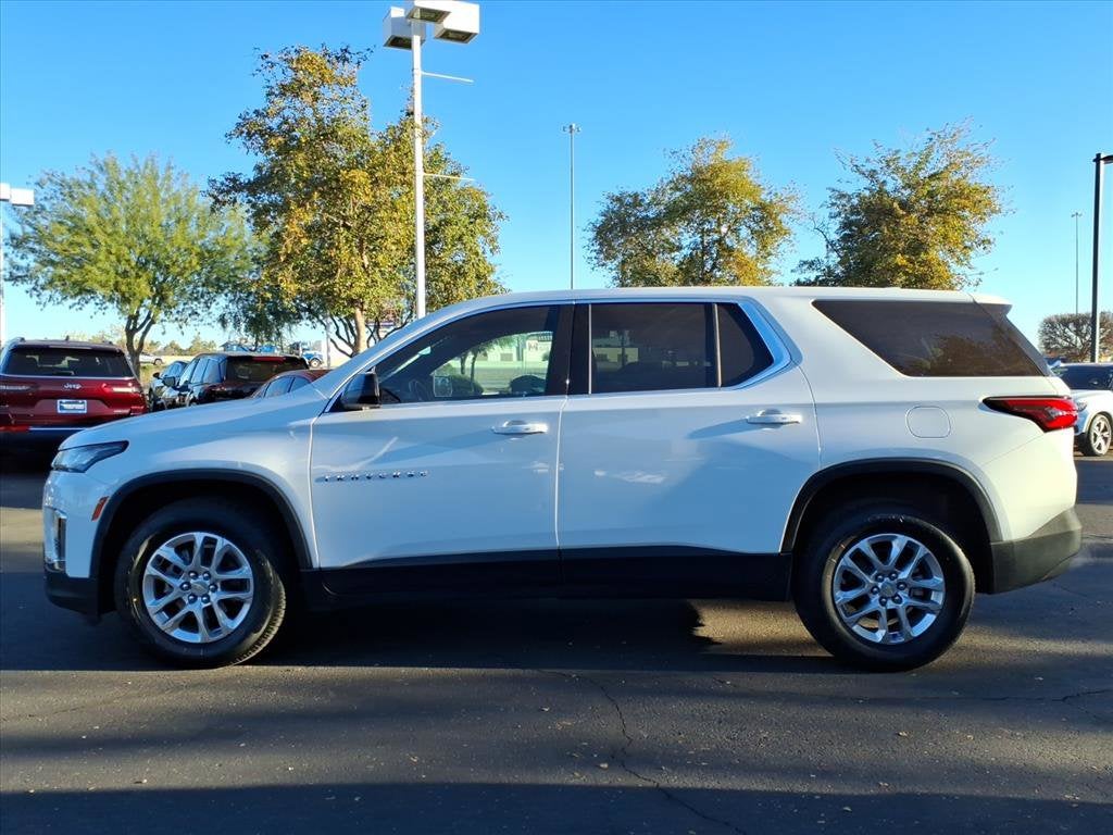 2023 Chevrolet Traverse LS