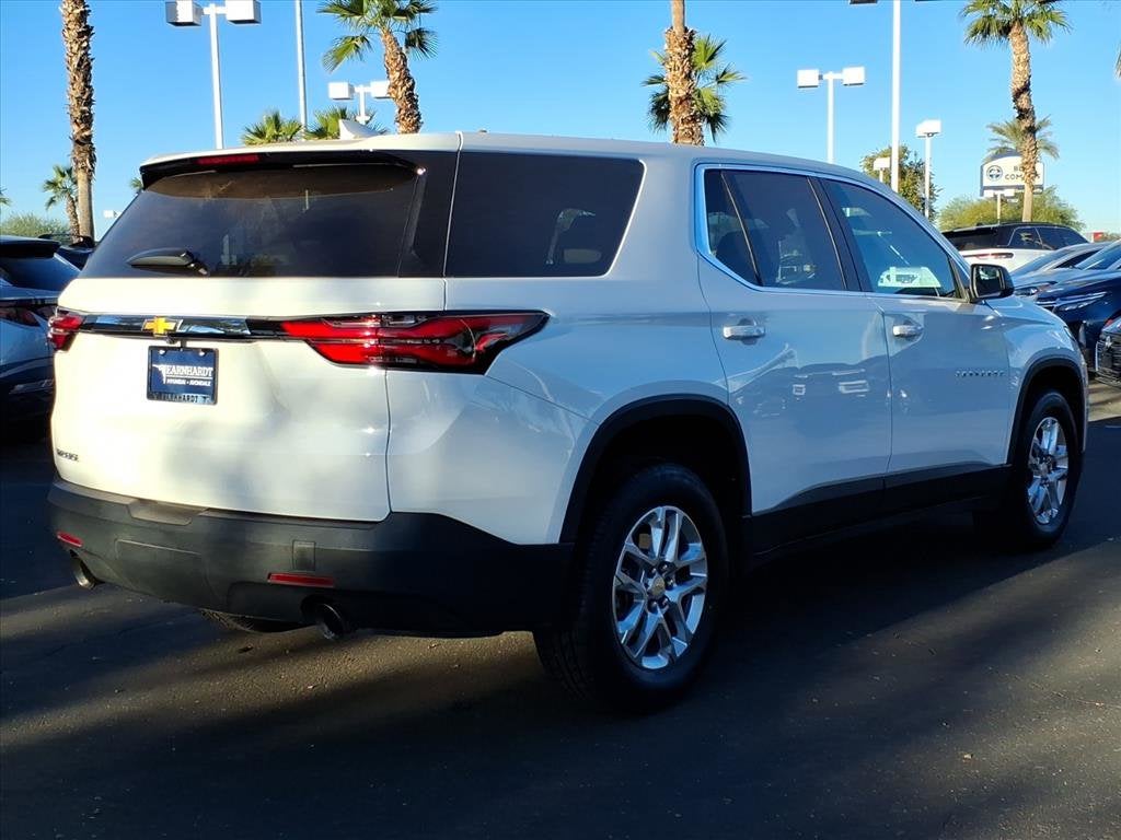 2023 Chevrolet Traverse LS
