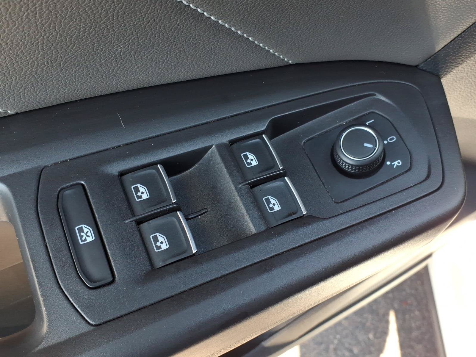 2022 Volkswagen Atlas 2.0T SE***3RD ROW SEATING!!