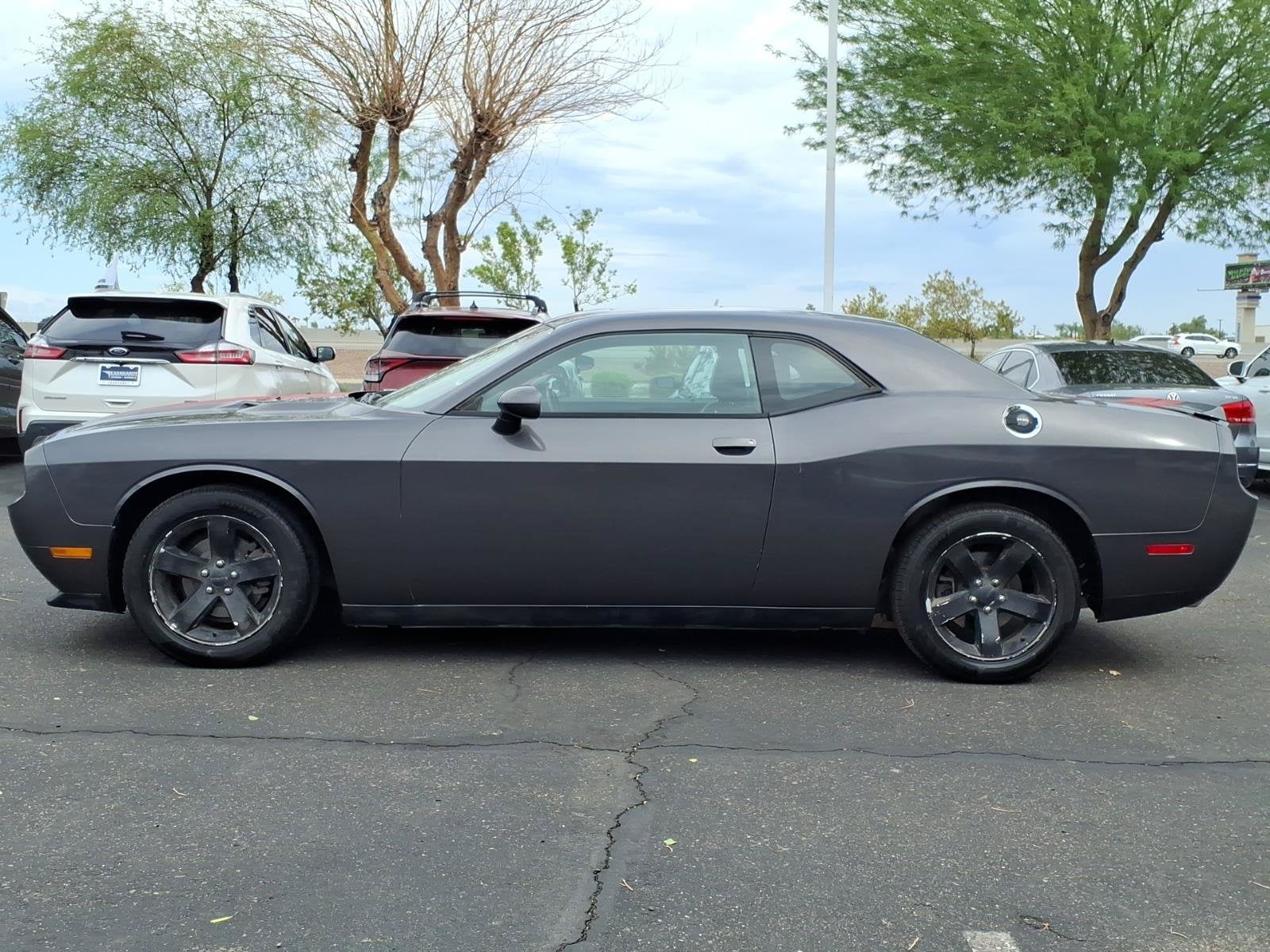 Used 2013 Dodge Challenger SXT with VIN 2C3CDYAG7DH672669 for sale in Tolleson, AZ