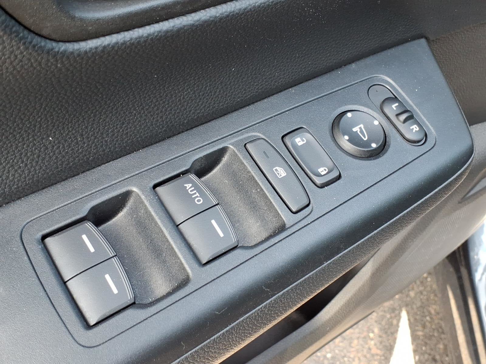 2024 Honda CR-V LX**1 OWNER CLEAN CARFAX
