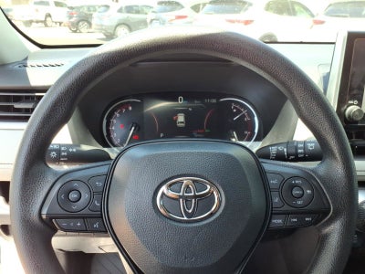 2023 Toyota RAV4 XLE**1 OWNER CLEAN CARFAX!