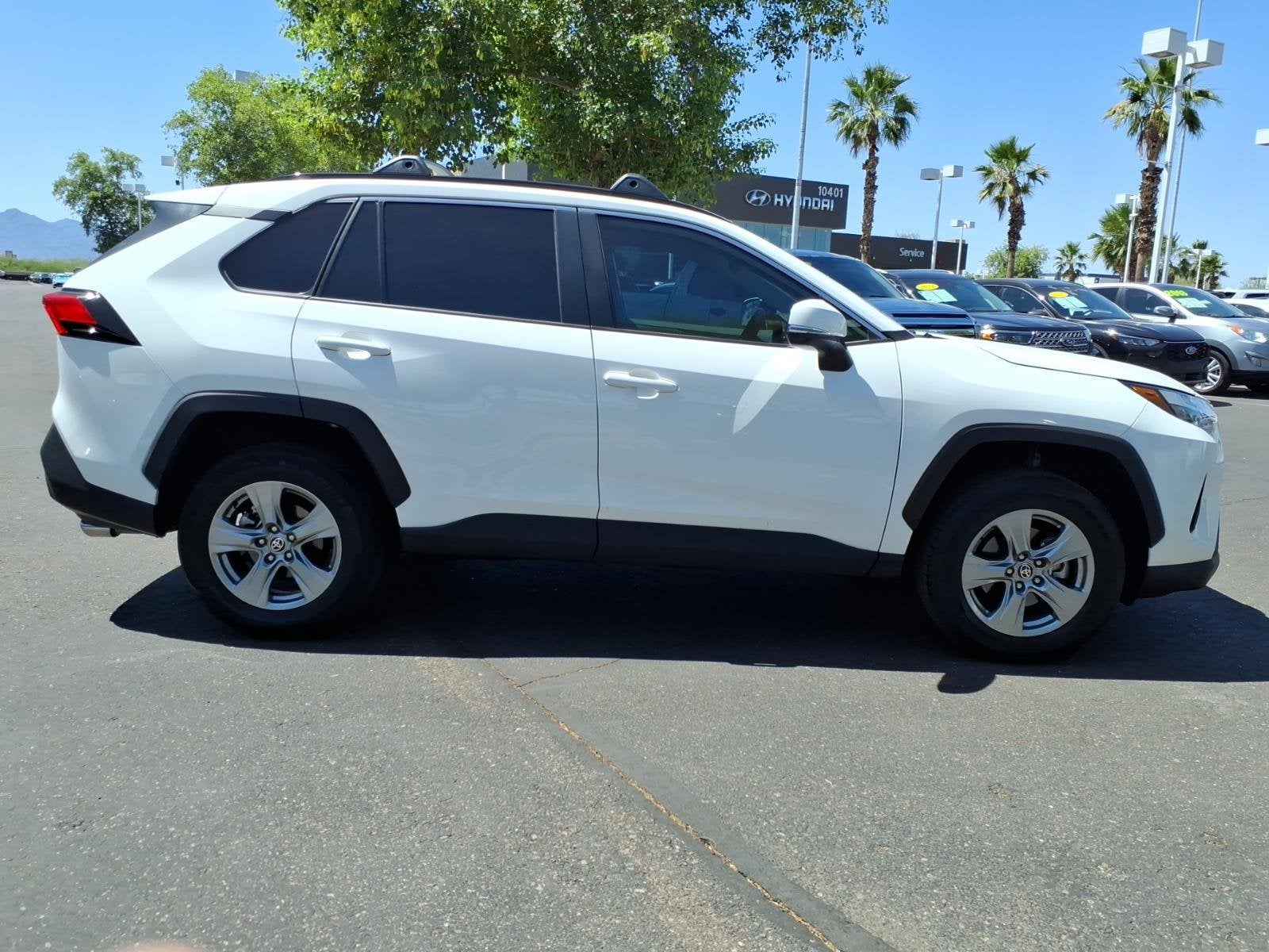 2023 Toyota RAV4 XLE**1 OWNER CLEAN CARFAX!