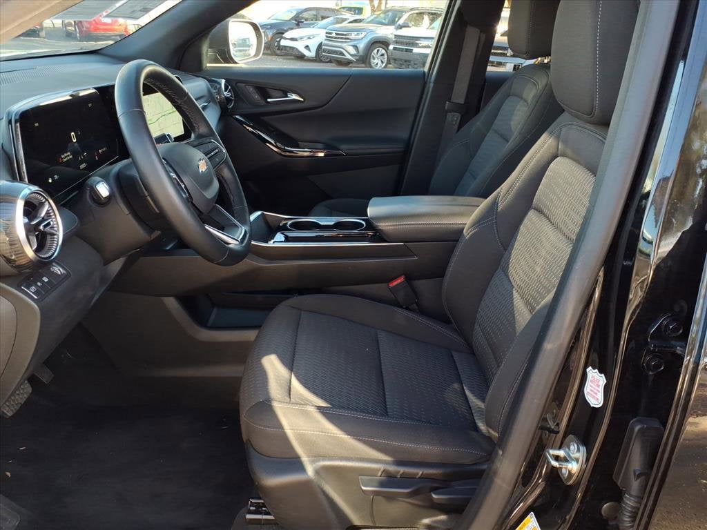 2025 Chevrolet Equinox FWD LT