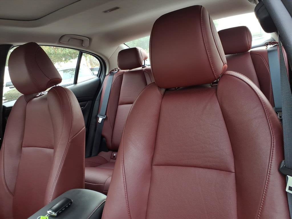 2024 Mazda Mazda3 Sedan 2.5 S Carbon Edition