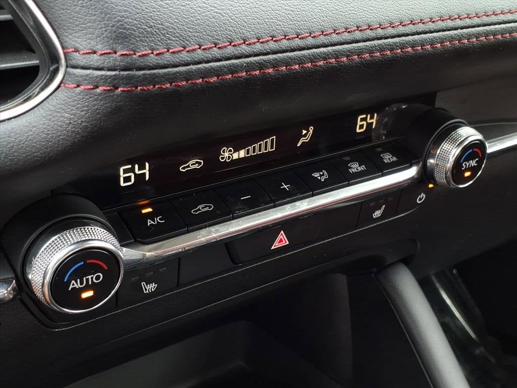 2024 Mazda Mazda3 Sedan 2.5 S Carbon Edition