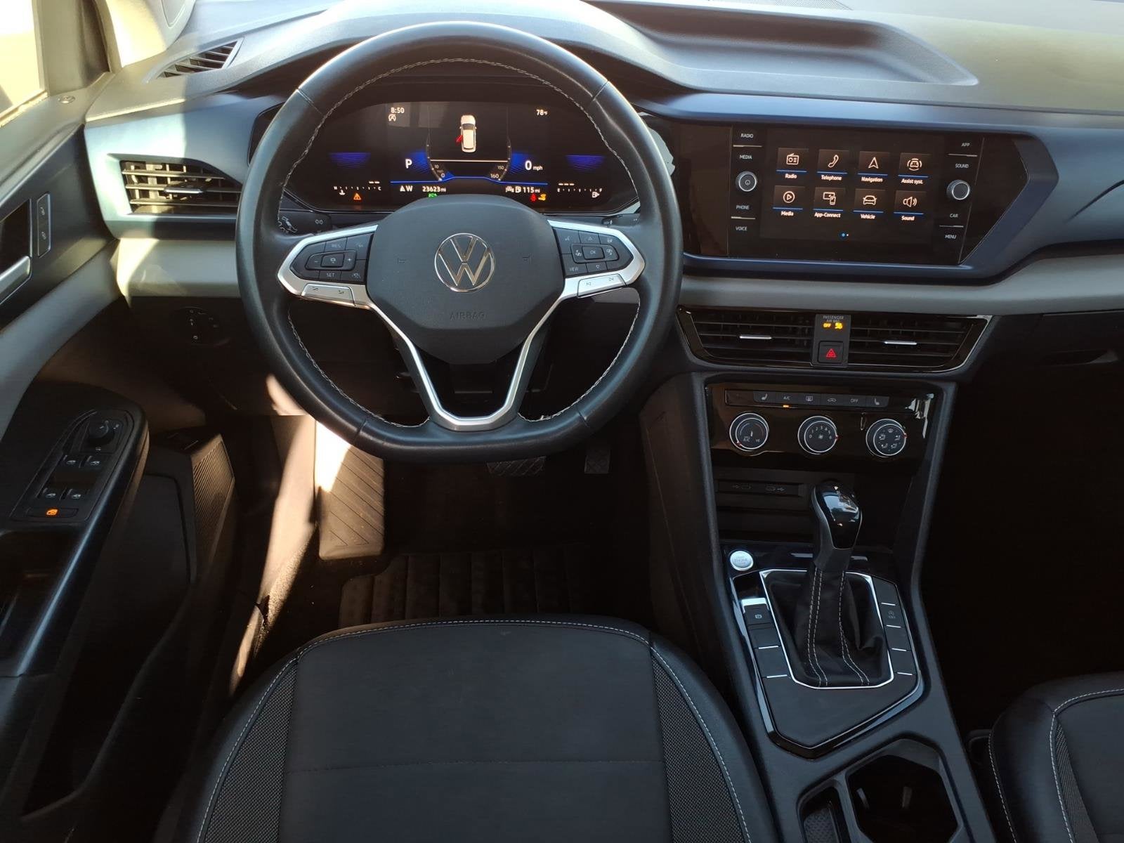 2023 Volkswagen Taos SE
