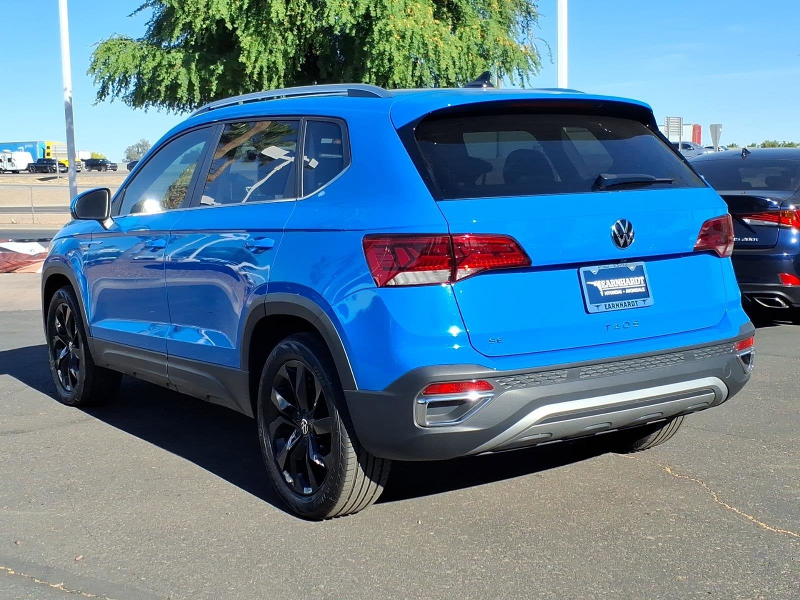 2023 Volkswagen Taos SE
