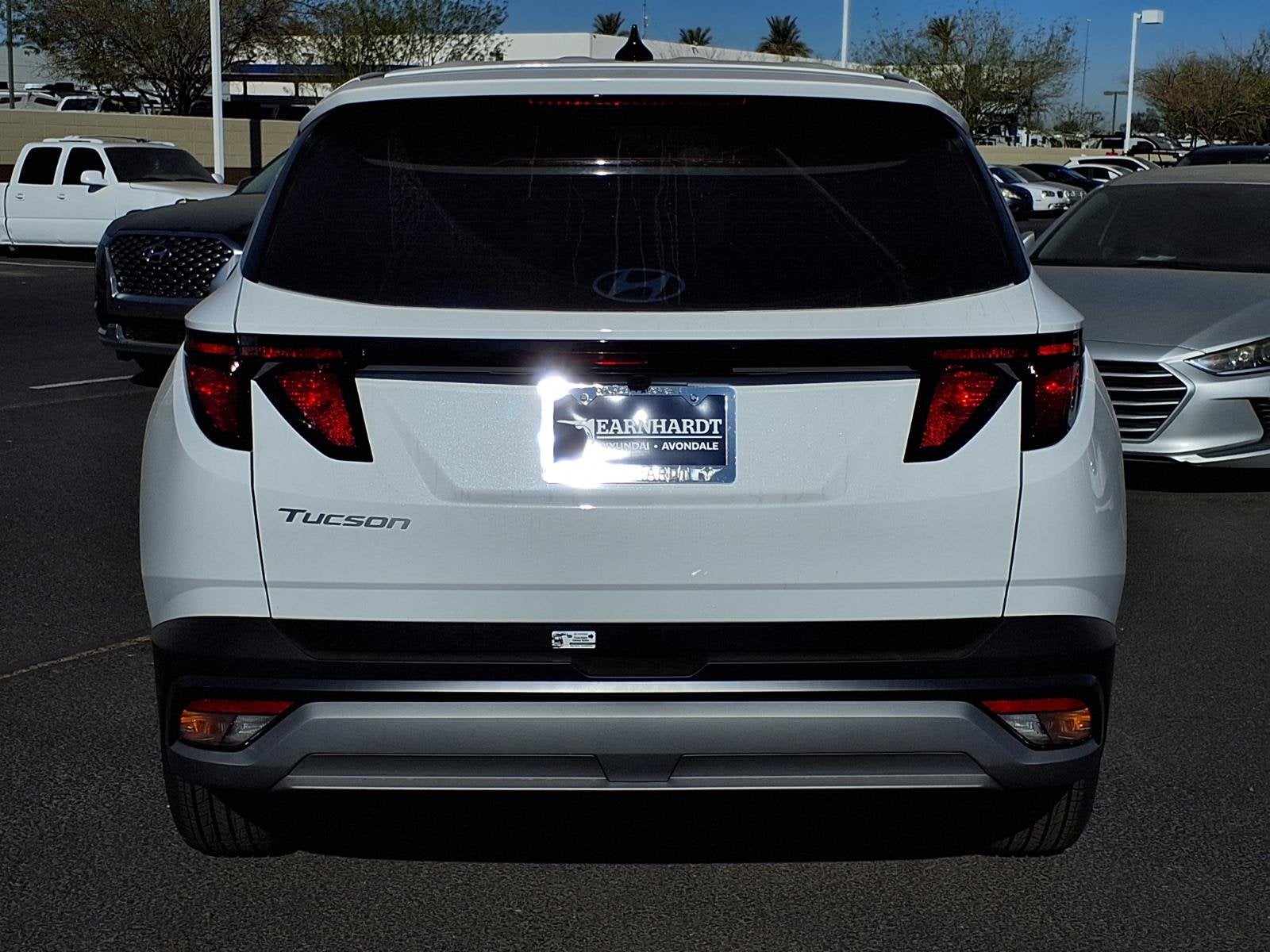 2026 Hyundai TUCSON SE
