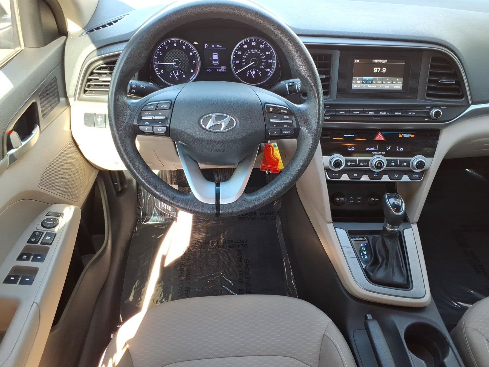2020 Hyundai ELANTRA SE
