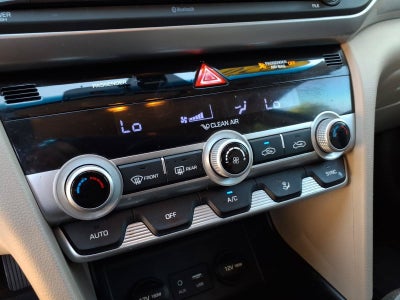 2020 Hyundai ELANTRA SE