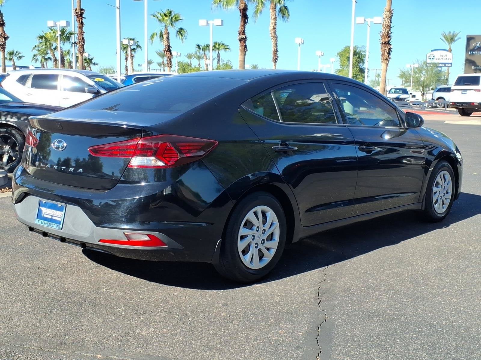2020 Hyundai ELANTRA SE