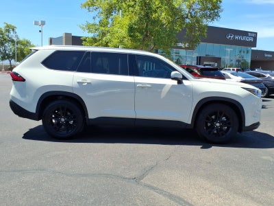 2024 Toyota Grand Highlander Base