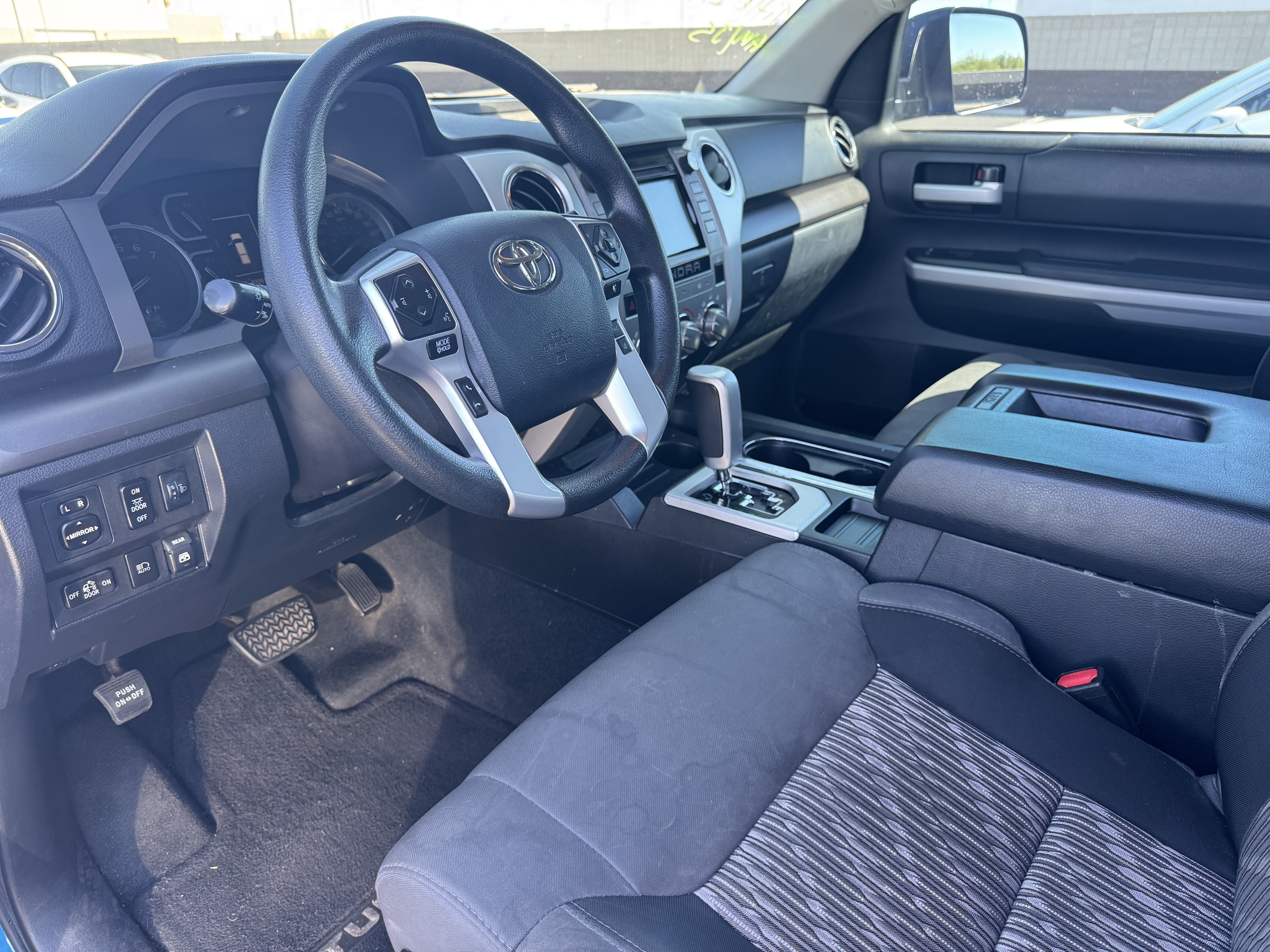 2018 Toyota Tundra 4WD SR5