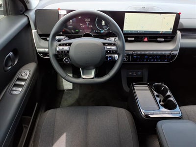 2025 Hyundai IONIQ 5 SE Standard Range