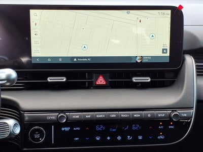 2025 Hyundai IONIQ 5 SE Standard Range