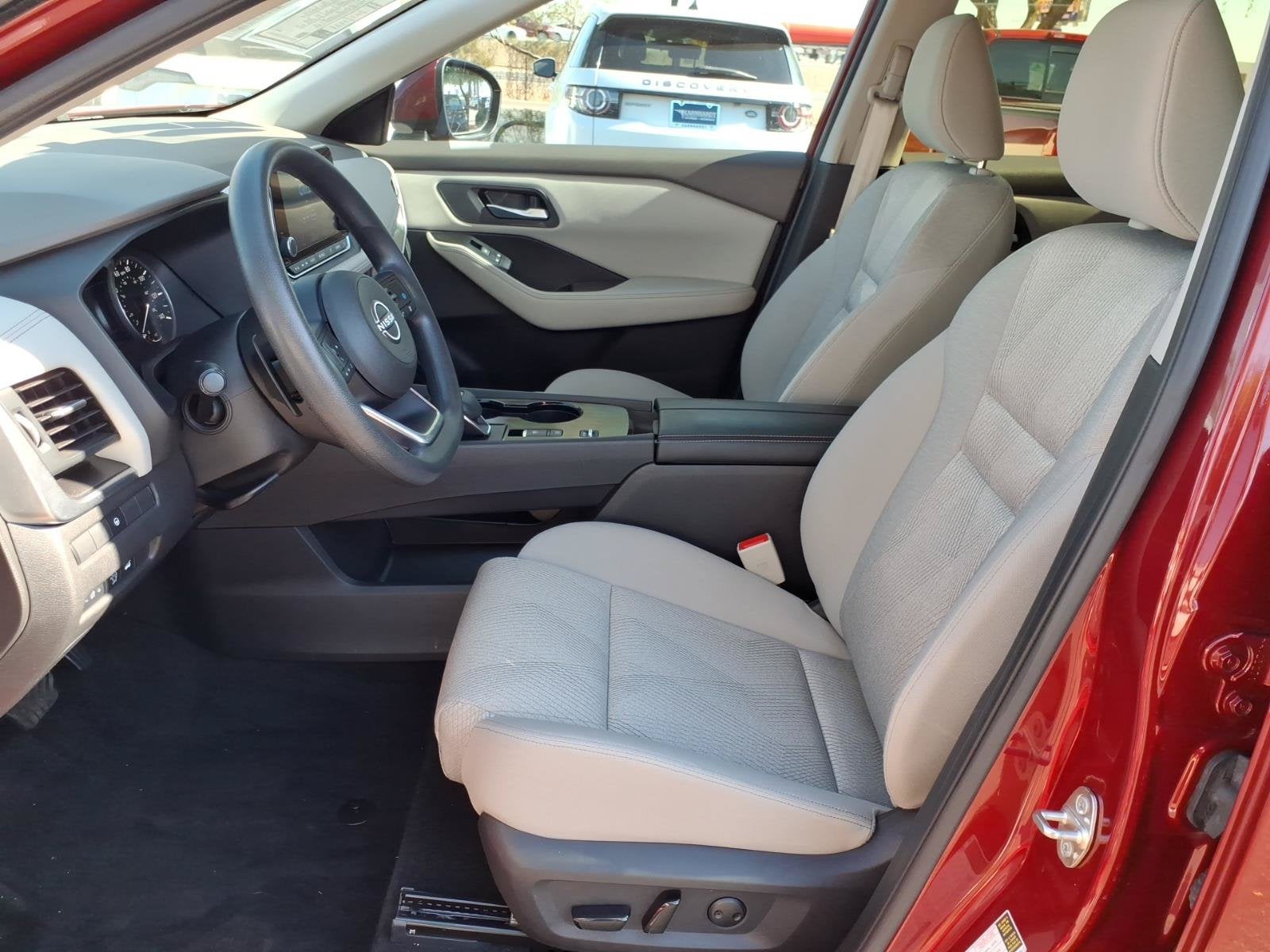 2024 Nissan Rogue SV**SAVE THOUSANDS!