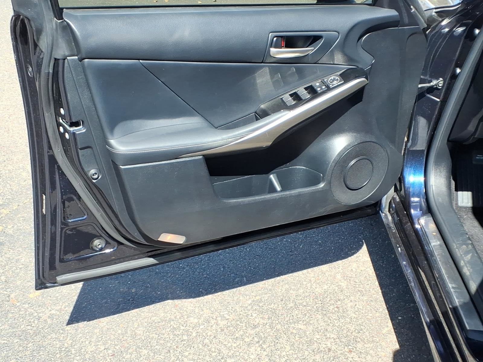 2017 Lexus IS IS Turbo