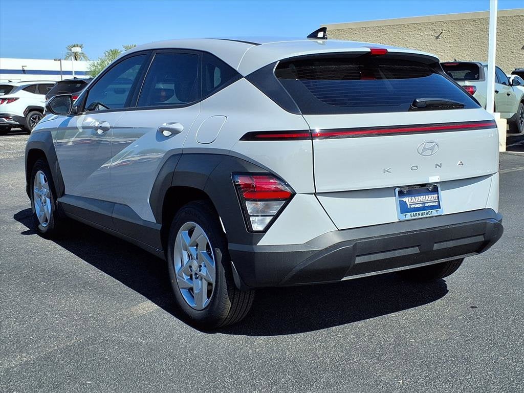 2026 Hyundai KONA SE