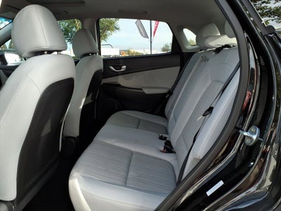 2023 Hyundai KONA SEL