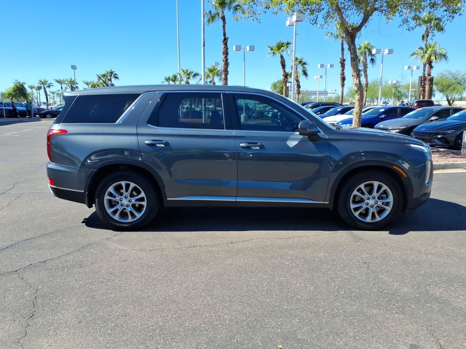 2022 Hyundai PALISADE SE