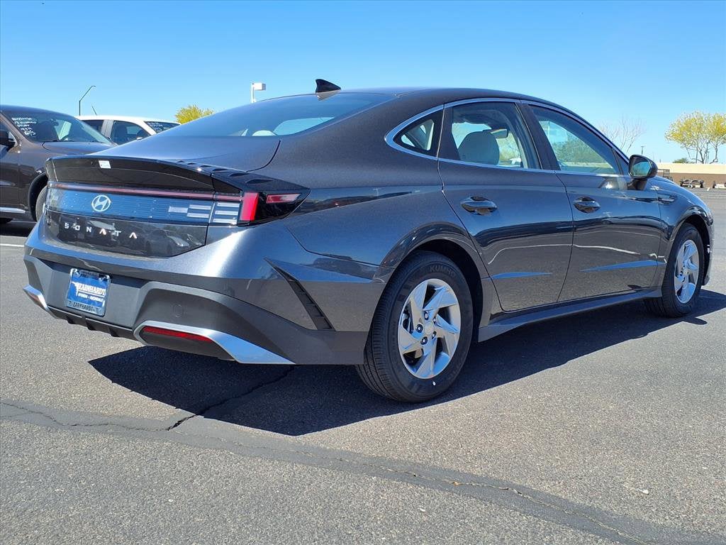 2026 Hyundai SONATA SE