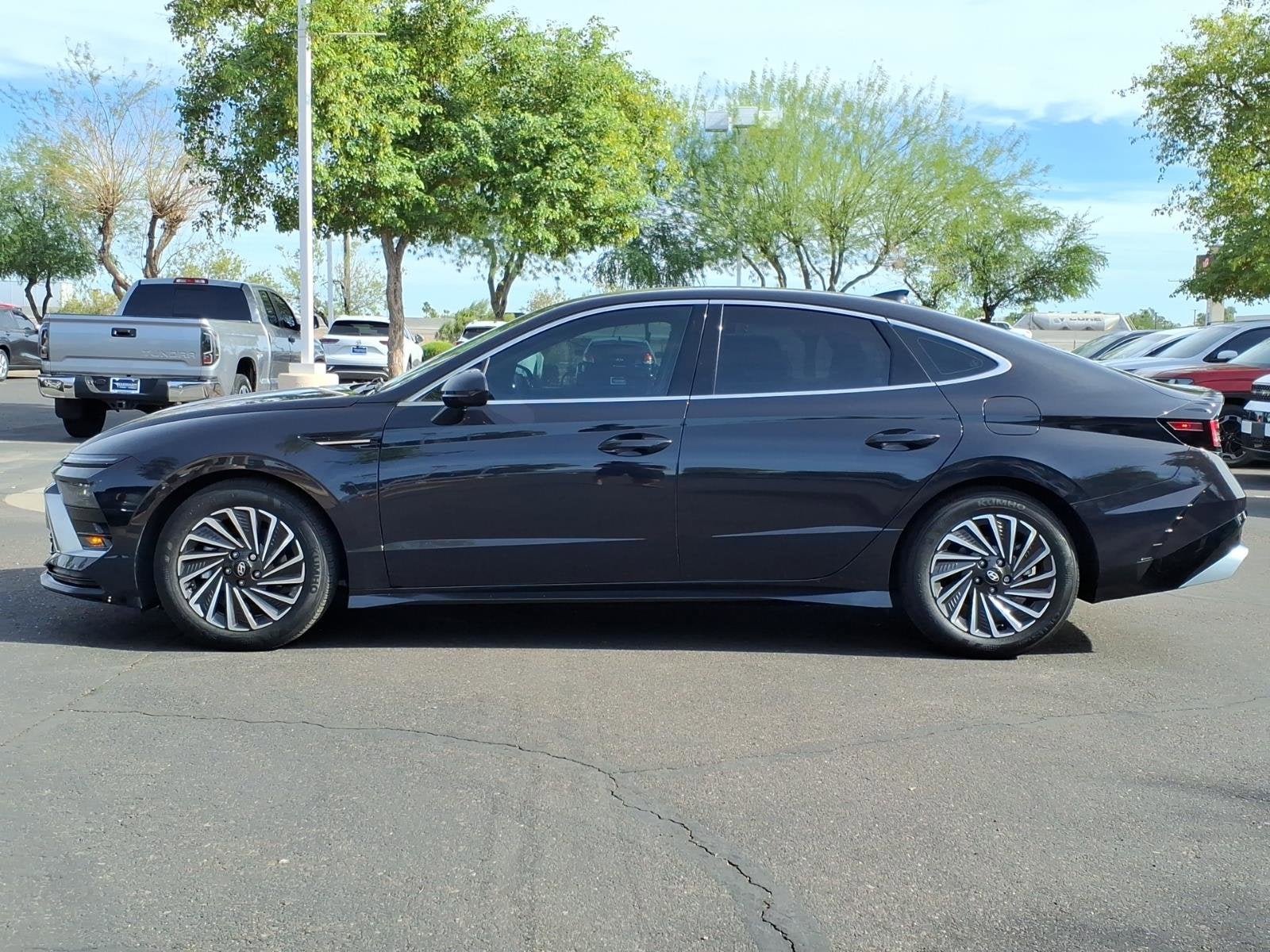 2025 Hyundai SONATA HYBRID SEL