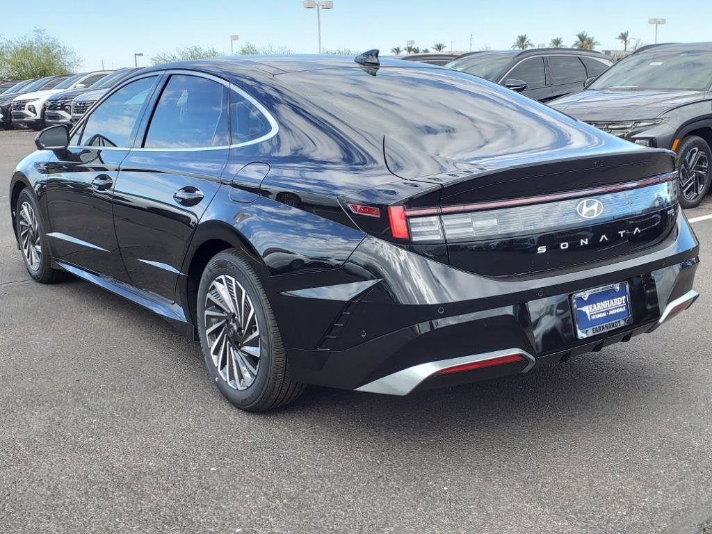 2025 Hyundai SONATA HYBRID Limited