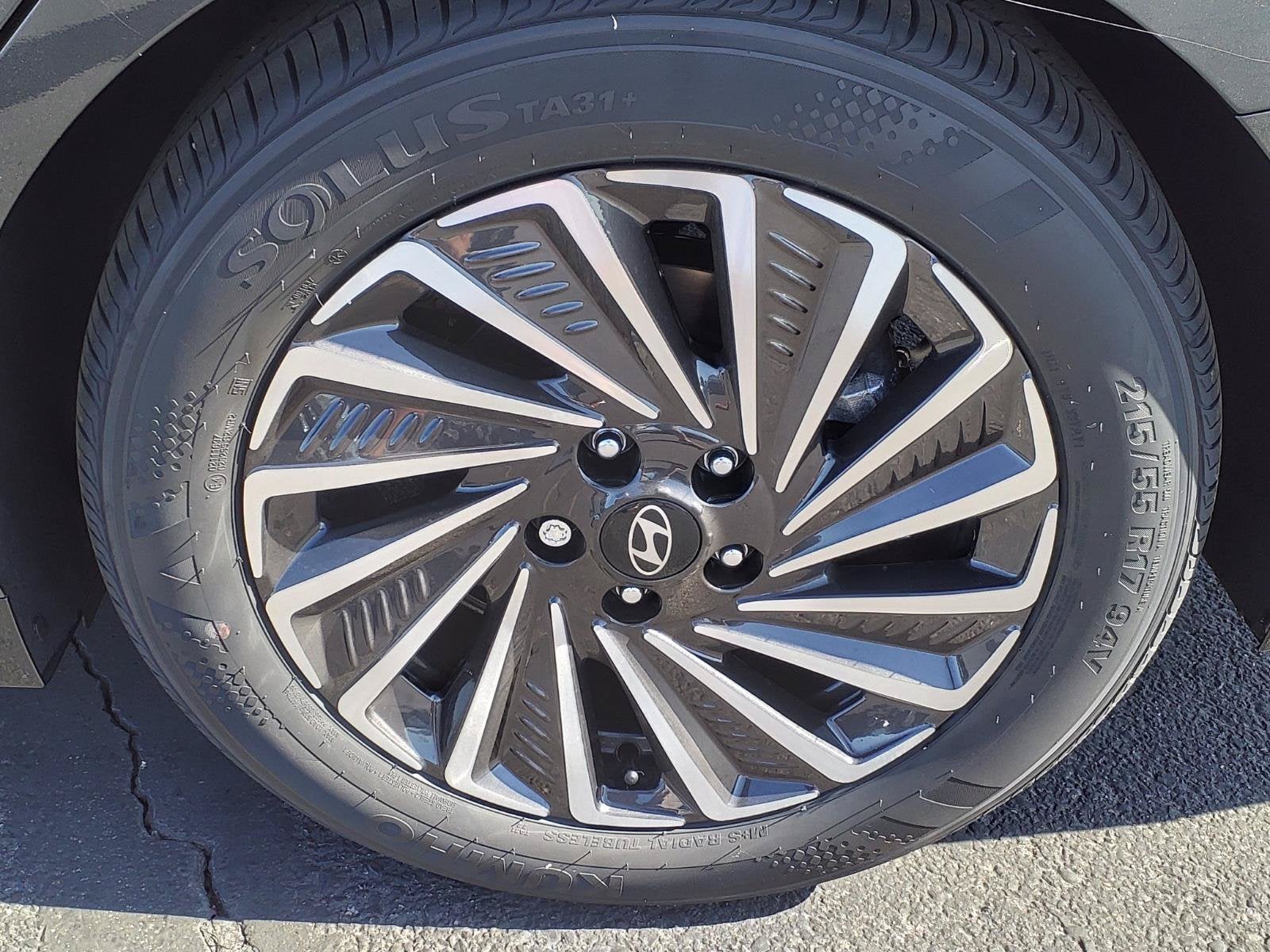 2026 Hyundai SONATA HYBRID Limited