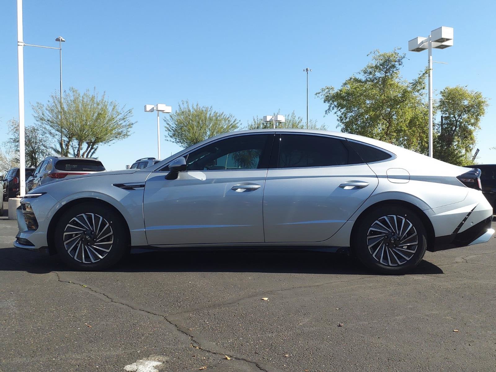 2026 Hyundai SONATA HYBRID Limited