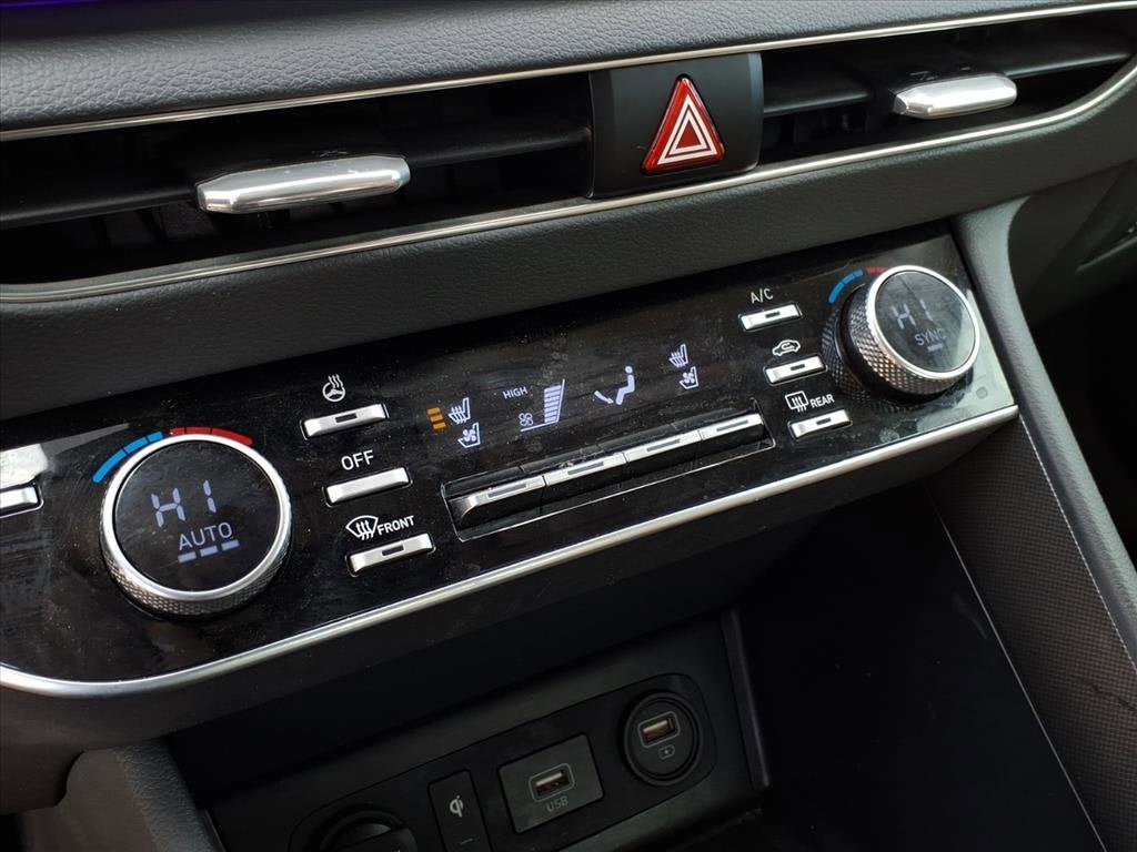 2021 Hyundai SONATA HYBRID Limited