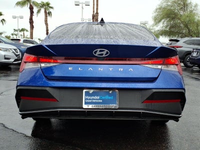 2025 Hyundai ELANTRA SE